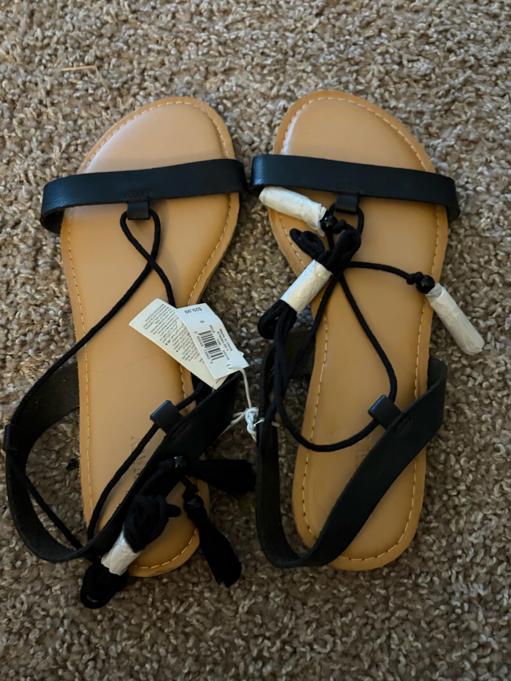 Old Navy Black Ankle Wrap Flat Sandals Size 10 NWT